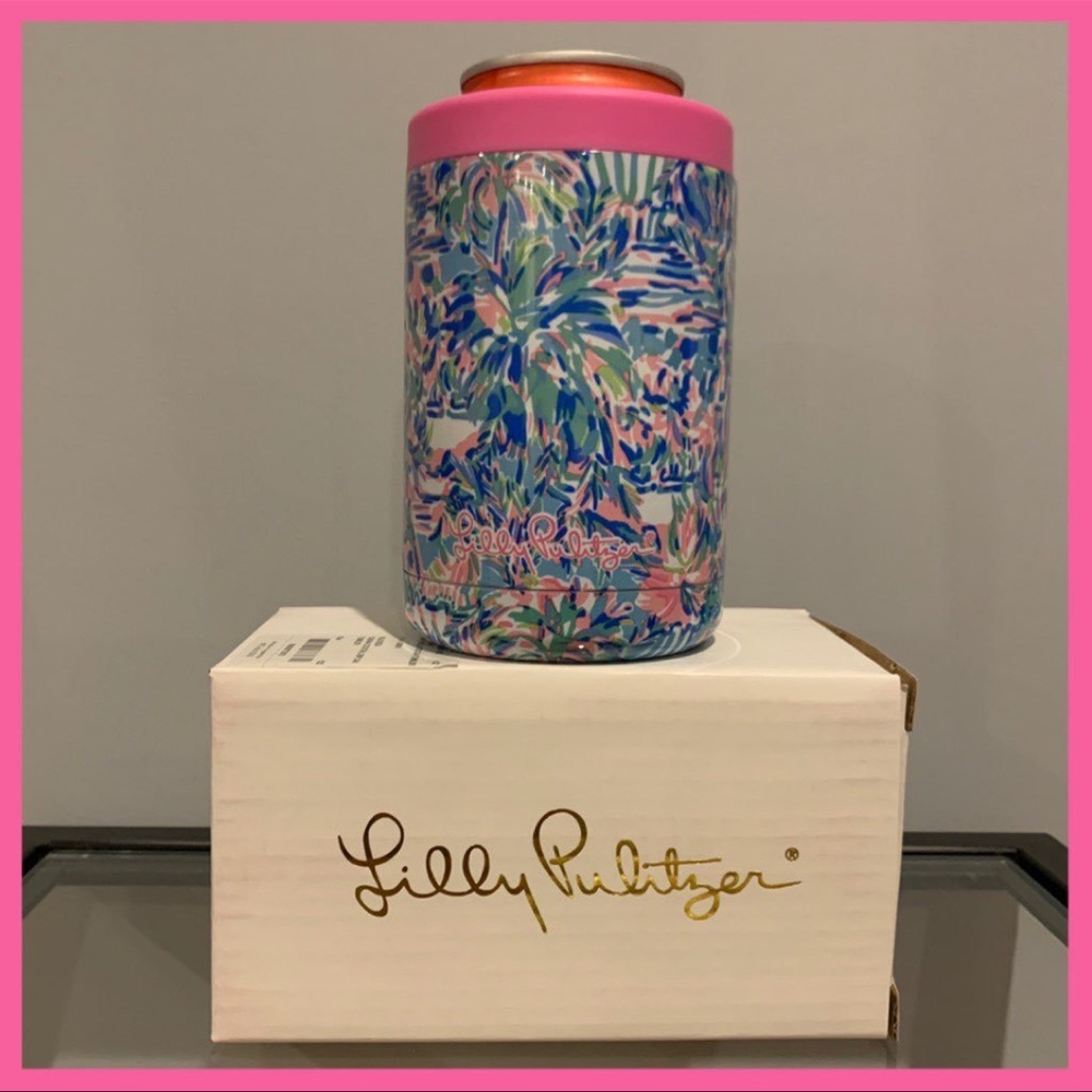 Authentic Lilly Pulitzer Tropical Print Tumbler with Pink Lid